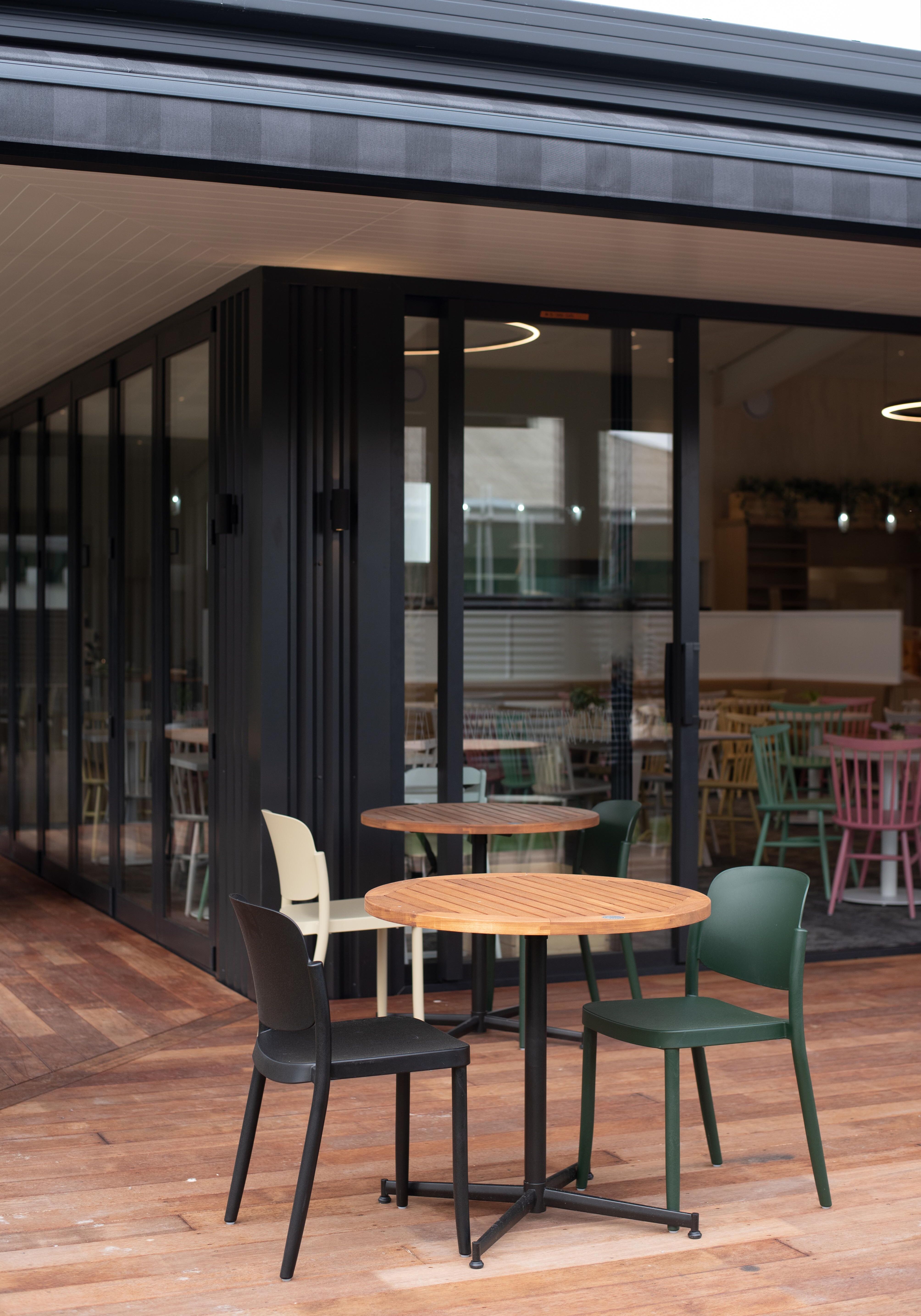 Harrows Barkers Foodstore Eatery